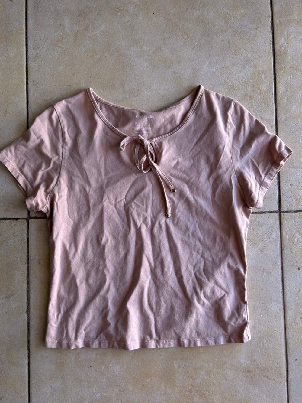 Tie-Neck Short Sleeve Tee in Dusty Pink